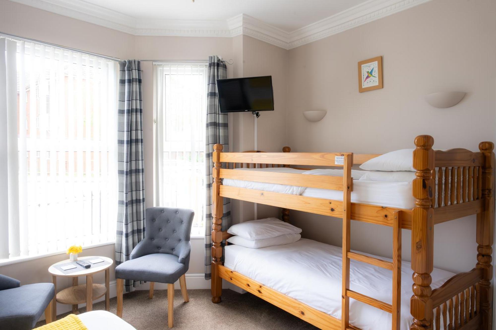 The Courtyard Guest House Great Yarmouth Bagian luar foto