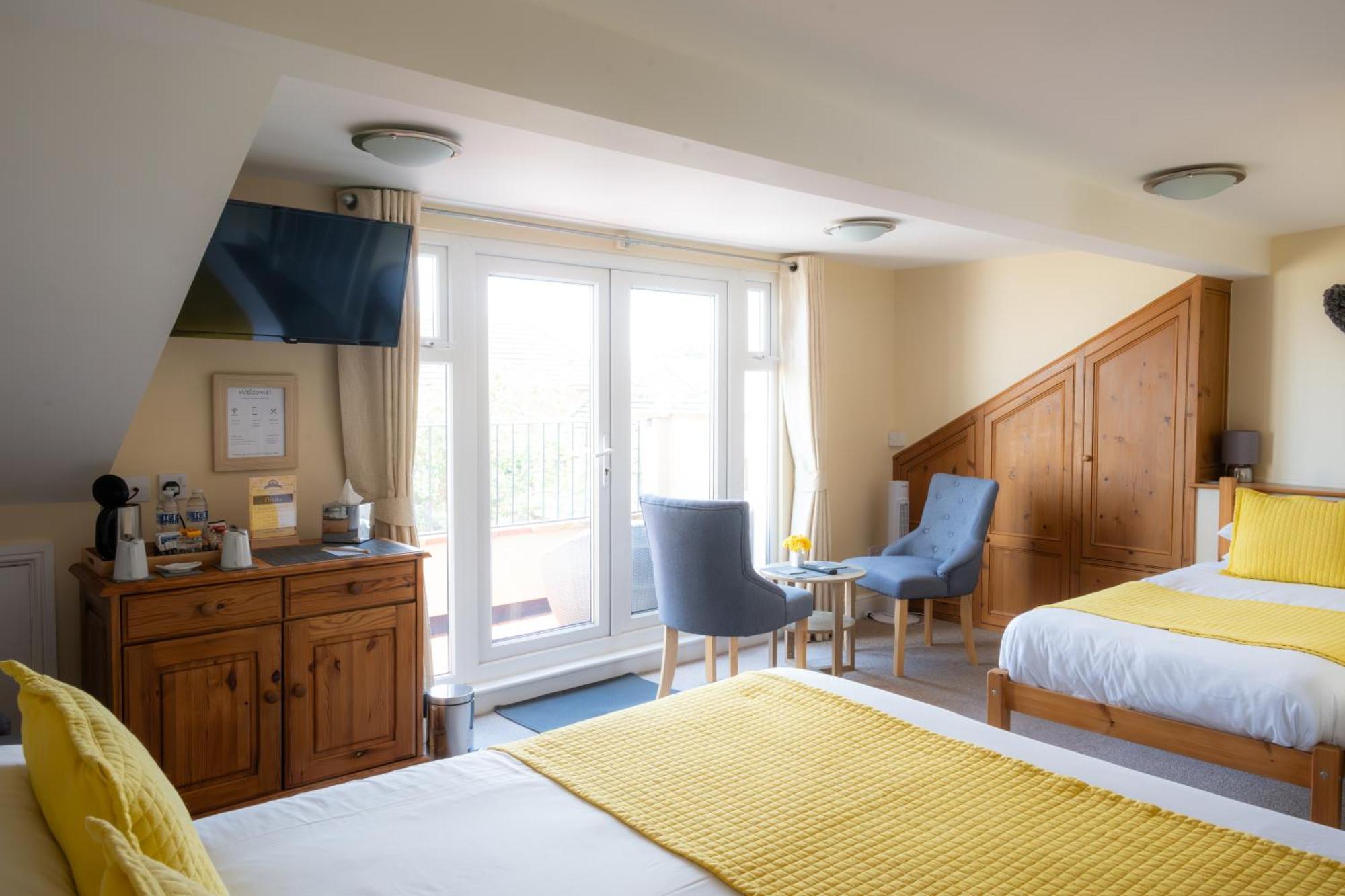 The Courtyard Guest House Great Yarmouth Bagian luar foto